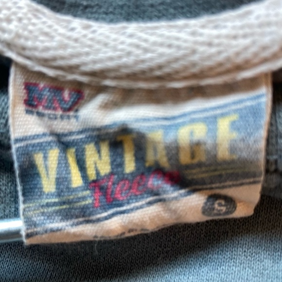 Up North Wisconsin Vintage Graphic Sweatshirt Pullover Unisex Casual - Picture 6 of 6